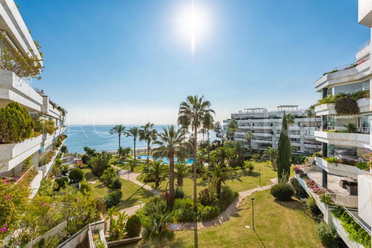 Coral Beach Aparthotel Marbella Exterior photo